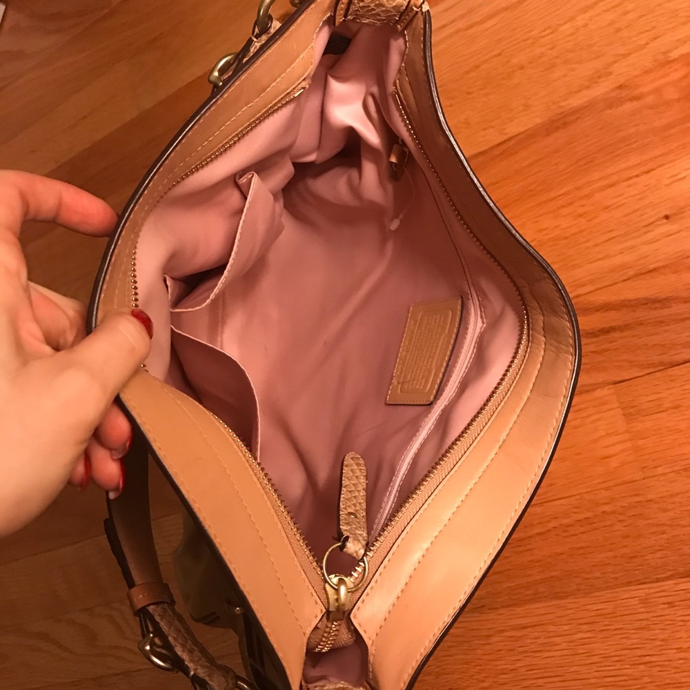 Coach Purse - Picture 2 of 8